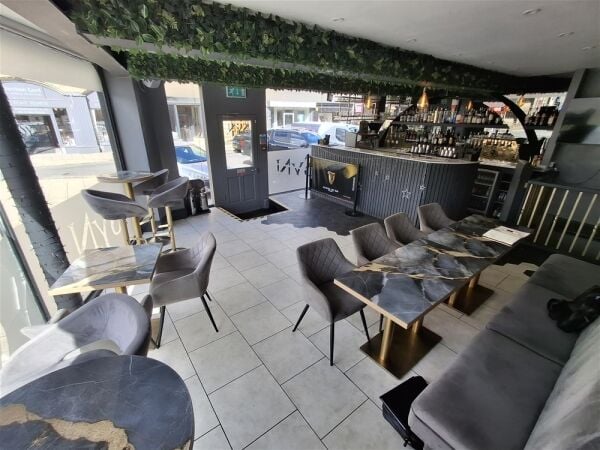 Licenced Trade, Pubs & Clubs For Sale in Brighouse