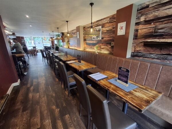 Licenced Trade, Pubs & Clubs For Sale in Cottingham