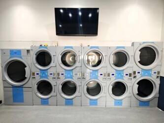 COIN OPERATED LAUNDERETTE PRICE: £165,000 plus SAV – LEASEHOLD - CLACTON-ON-SEA, ESSEX REF L0140E: