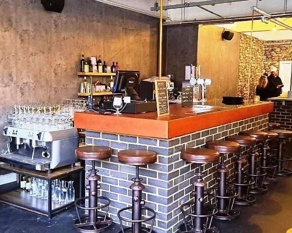 Licenced Wood Fired Pizza Restaurant - Closed february 2025 for Sale Licenced Wood Fired Pizza Restaurant - Closed february 2025 for Sale