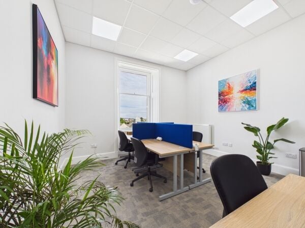 Prime Elgin offices available individually, flexible lease terms Prime Elgin offices available individually, flexible lease terms