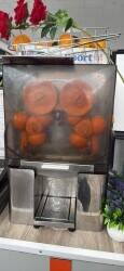 Bubble tea and Strawberry Chocolate stall for Sale