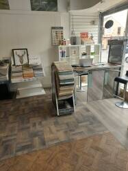 MCF CARPETS & Furniture 