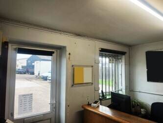 WELL-ESTABLISHED VEHICLE SERVICE & REPAIRS GARAGE—FOR SALE IN STANSTED, ESSEX WELL-ESTABLISHED VEHICLE SERVICE & REPAIRS GARAGE—FOR SALE IN STANSTED, ESSEX