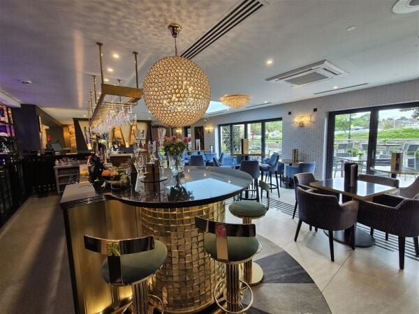 Licenced Trade, Pubs & Clubs For Sale in Leeds Licenced Trade, Pubs & Clubs For Sale in Leeds