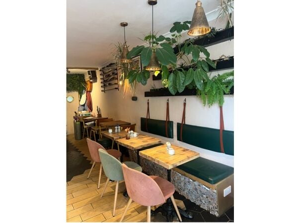A Sweet Opportunity Awaits – Established Cafe in Prime Putney Location