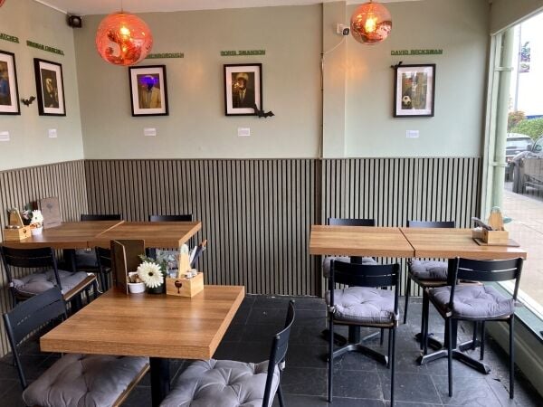 LICENSED COFFEE SHOP/CAFÉ/BRASSERIE LICENSED COFFEE SHOP/CAFÉ/BRASSERIE