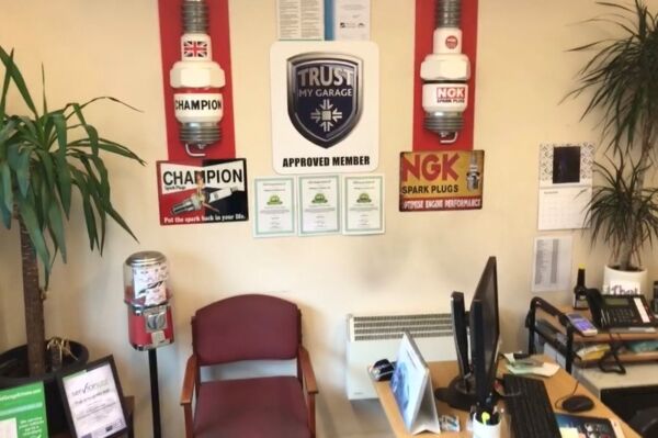 Established MOT Garage - Liverpool Established MOT Garage - Liverpool