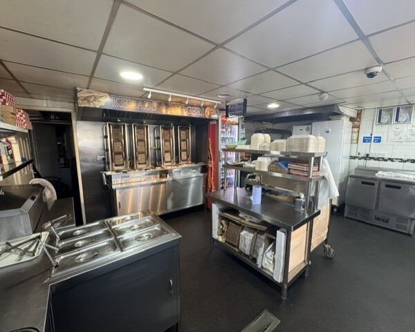 Leasehold Fish & Chip & Pizza Takeaway Located In Wolverhampton
