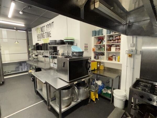 Hot Food Take Away For Sale in Huddersfield Hot Food Take Away For Sale in Huddersfield