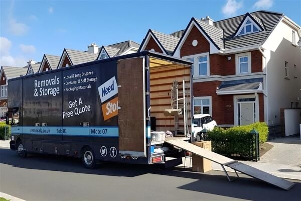 REMOVAL AND STORAGE SERVICE PROVIDER
