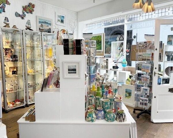 ART, CRAFT, & GIFT GALLERY