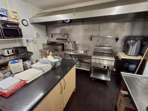 Cafe & Sandwich Bars For Sale in Leeds Cafe & Sandwich Bars For Sale in Leeds