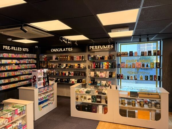 Modern Fragrance & Vape Retailer Modern Fragrance & Vape Retailer