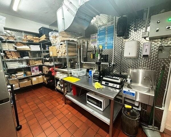 Fast Food Takeaway Specialising In Greek Street Food for Sale Fast Food Takeaway Specialising In Greek Street Food for Sale