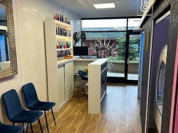 Modern Tanning Salon (with additional treatment rooms) Modern Tanning Salon (with additional treatment rooms)