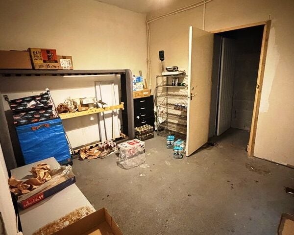 Convenience Store & Off Licence for Sale