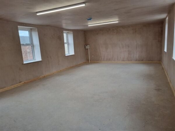 Vacant Unit For Sale in Mirfield