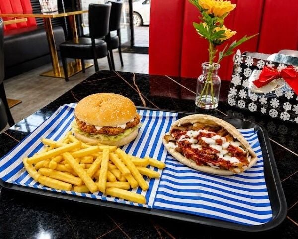 Fast Food Takeaway Specialising In Pizzas & Malayasian Street Food With 10 Covers for Sale Fast Food Takeaway Specialising In Pizzas & Malayasian Street Food With 10 Covers for Sale