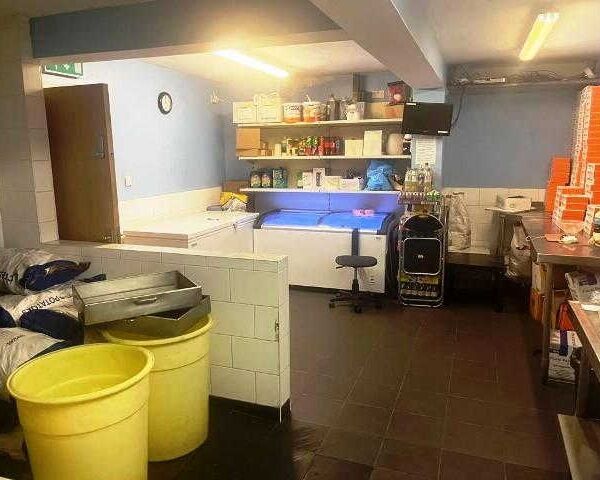 Traditional Fish & Chip Shop for Sale Traditional Fish & Chip Shop for Sale