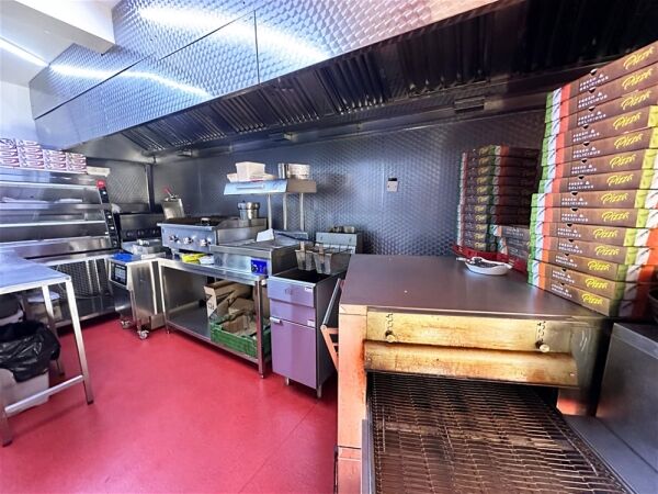Hot Food Takeaway in Dukinfield Hot Food Takeaway in Dukinfield