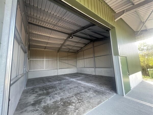 Newly developed Light Industrial Unit For Sale in Newton Abbot Newly developed Light Industrial Unit For Sale in Newton Abbot
