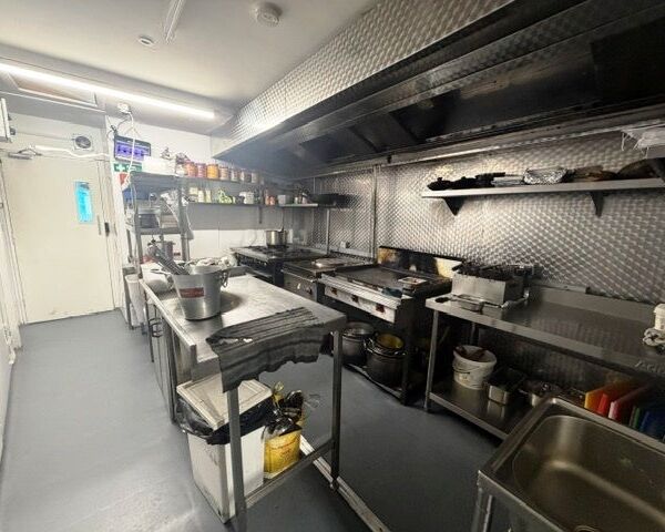 Licensed Indian Takeaway & Restaurant for Sale Licensed Indian Takeaway & Restaurant for Sale