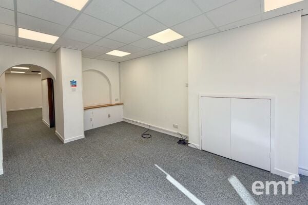 Freehold Commercial Investment Freehold Commercial Investment
