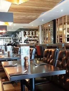 Restaurant & Cocktail Lounge for Sale