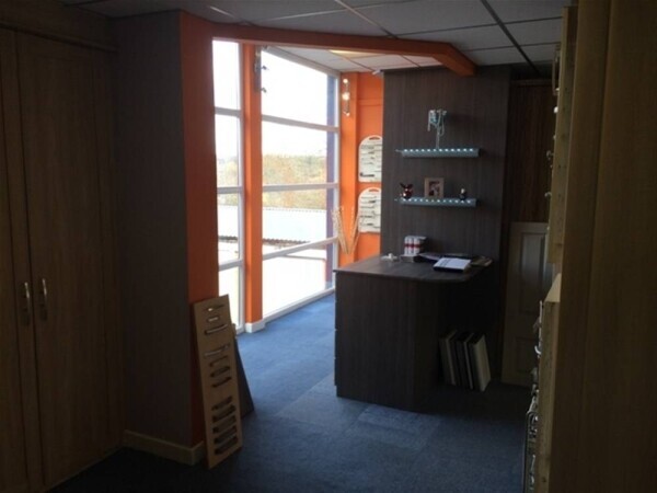 Kitchen & Bedroom Suppliers & Fitters Dronfield, Derbyshire Photo 4