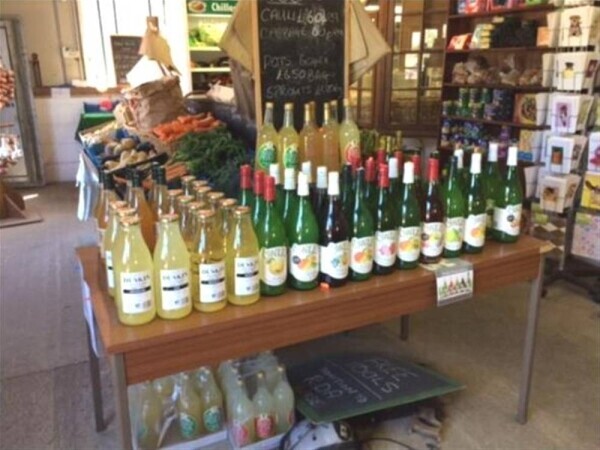 VILLAGE FARM SHOP & BUTCHERS NEAR CANTERBURY Photo 4