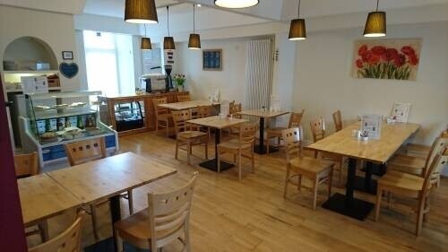 Coffee Shop for sale in Callander Photo 4