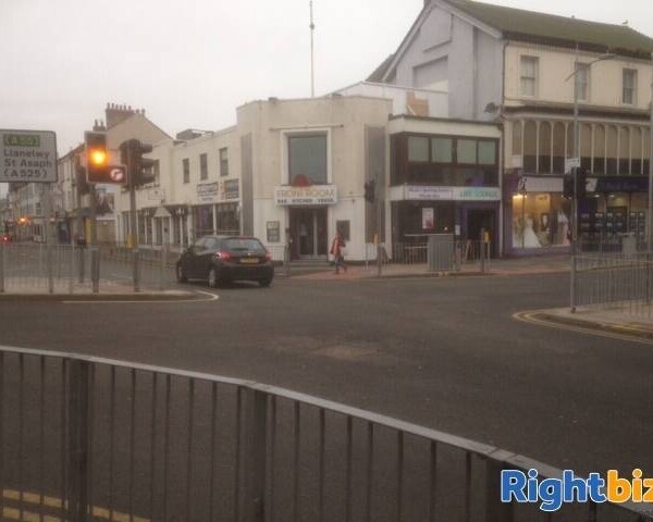 Popular Restaurant/Bar in Rhyl Photo 4