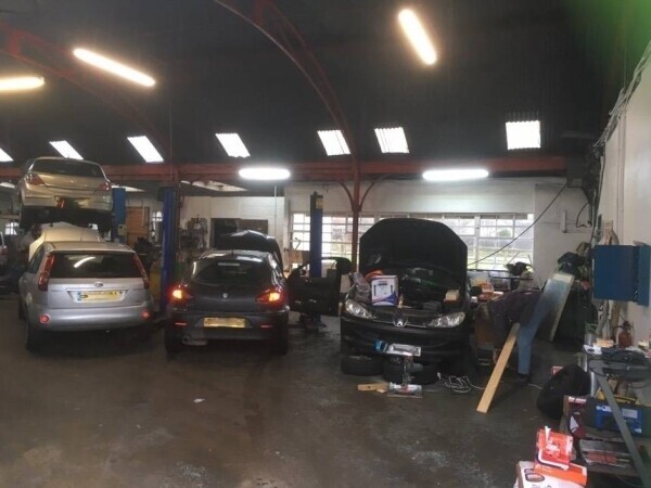 Village Garage and MOT Centre Photo 4