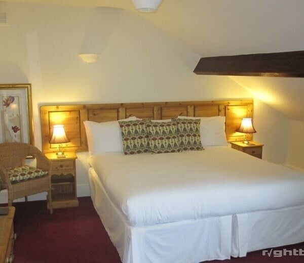 Lifestyle B&B in Derbyshire village For Sale Photo 4