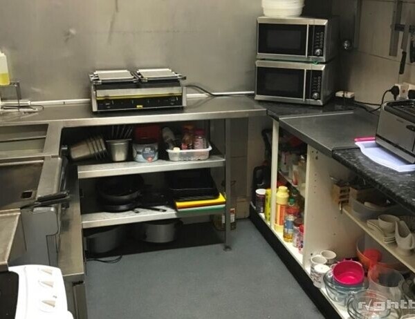 Sandwich Bar/Cafe With Scope For Outside Catering Photo 4