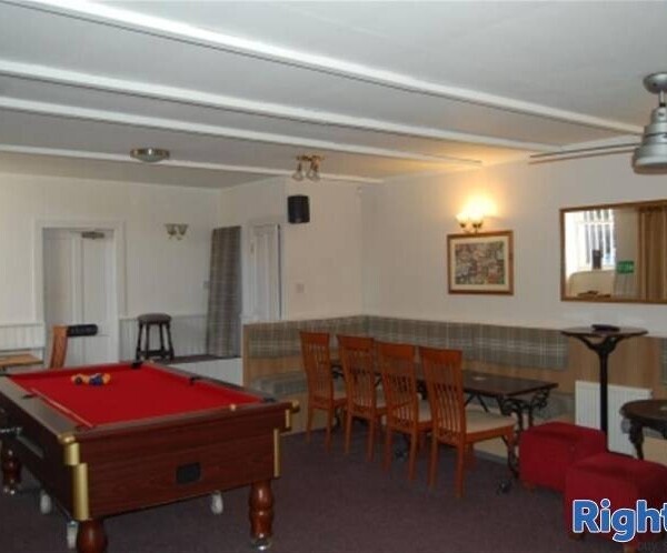 PUBLIC HOUSE - FIFE Photo 4