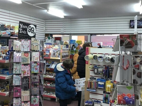 VILLAGE POST OFFICE/NEWSAGENT & STATIONERS NEAR CHELMSFORD Photo 4