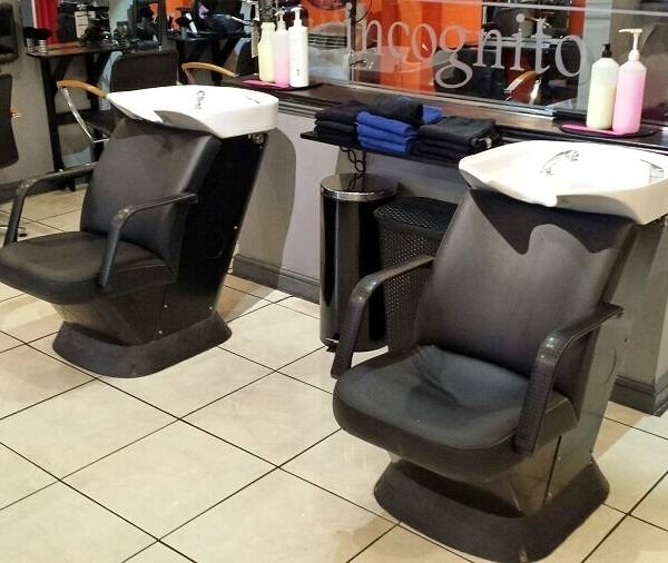 HAIR & BEAUTY SALON FOR SALE PAISLEY Photo 4