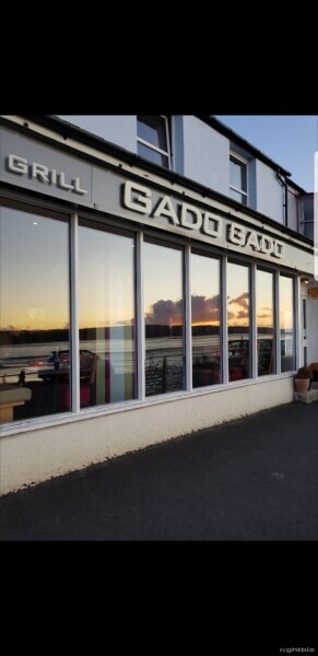 Cafe & Restaurant for sale on the promenade looking out over the estuary to the Lake District Photo 4