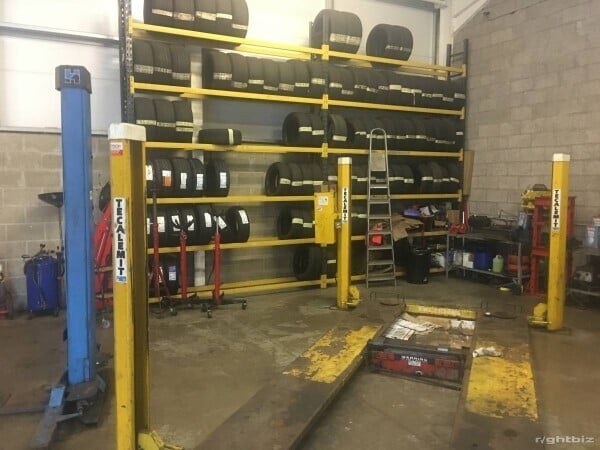 MOT STATION.CAR GARAGE /WORKSHOP.VEHICLE REPAIRS BUSINESS.BATHGATE.WESTLOTHIAN.SCOTLAND Photo 4
