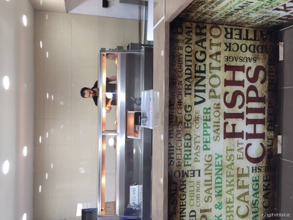 long lease Cafe,fish and chips, pizza and kebab take away (3 in 1) Photo 4