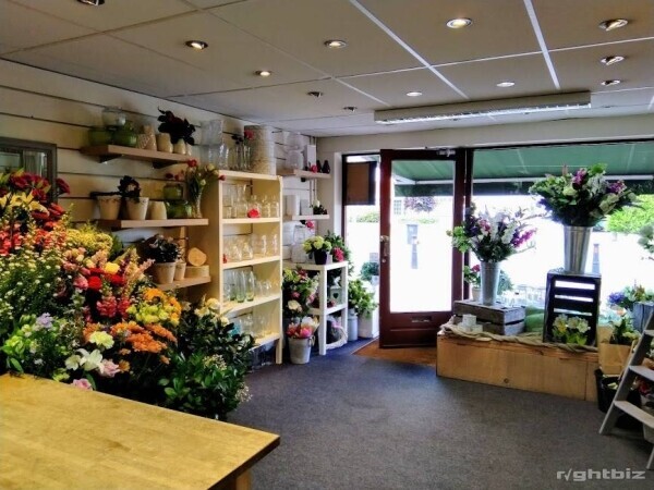 HIGH QUALITY FLORISTS – East Dorset Photo 4