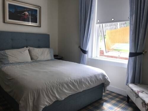 Former Kennels And Cattery for sale in Glasgow Photo 4