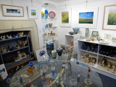 Super Destination Arts & Craft Gallery Photo 4