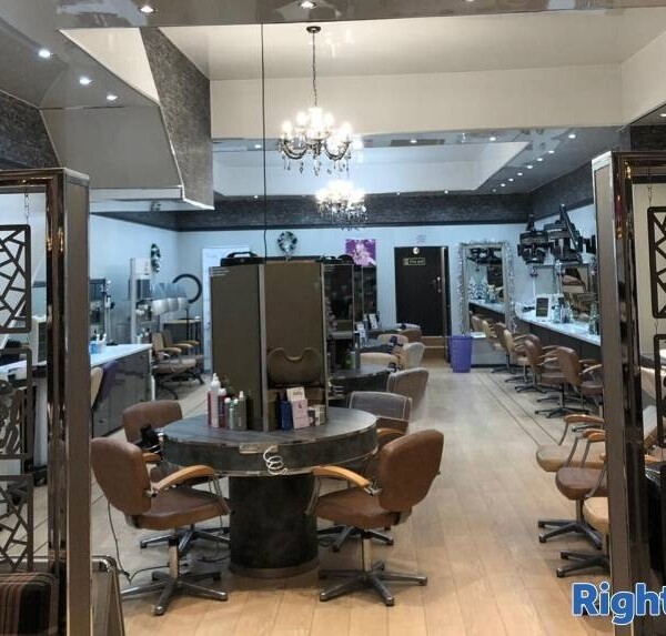 Long Established Hair Salon in Teeside **Open to Reasonable Offers** Photo 4