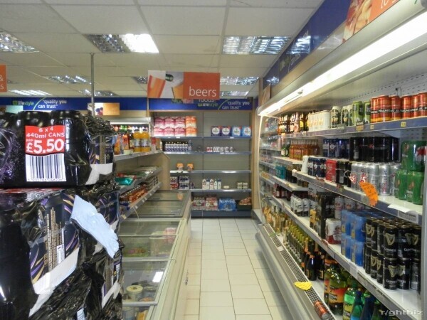 Convenience Store & Pizza Takeaway Located In Water Orton Photo 4