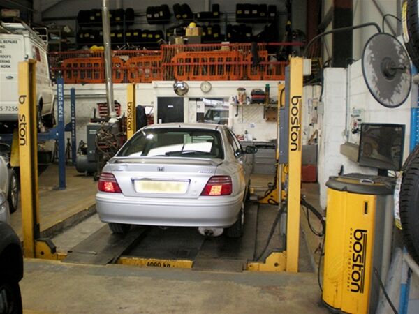 WELL ESTABLISHED TYRE FITTING, MOT & CARE REPAIRS GARAGE - LANCASHIRE Photo 4