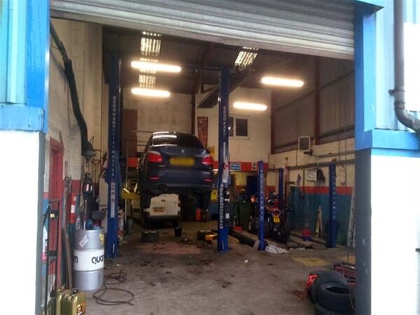 WELL ESTABLISHED GARAGE - CUMBRIA Photo 4