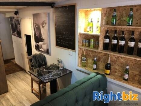 Popular Family Pizzeria in Buckinghamshire Photo 4